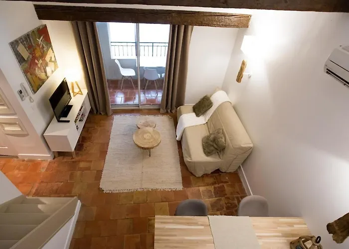 Vue Exceptionnelle Cite - * קרקסון